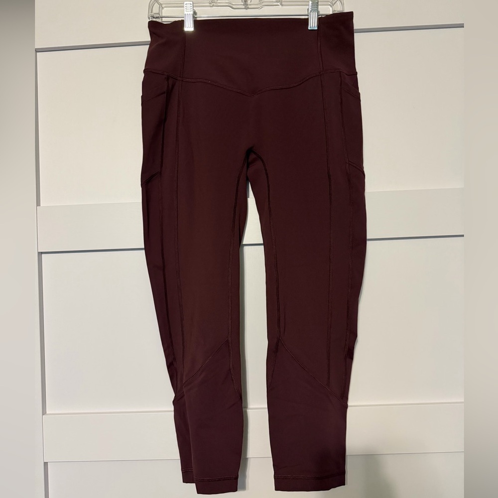 Women's Burgundy lululemon 7/8 leggings